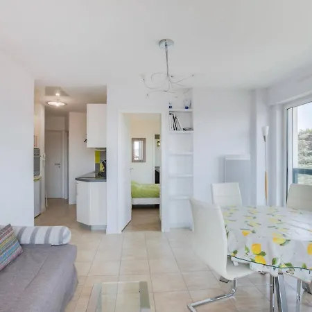 Apartment Moderne Au Centre-ville Avec Parking A - Fr-1-4-646